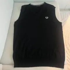 FRED PERRY フレッドペリー　ベスト