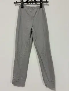 キッズ　パジャマ　ズボンのみ　グレー　140cm
