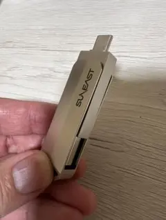 外付けポータブルSSD Revolve 256GB