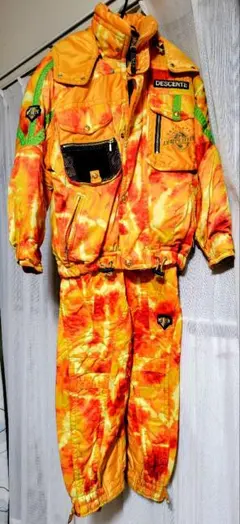 DESCENTEスキーウェア上(S)下(M)