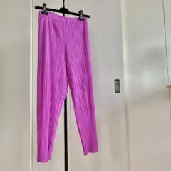 イッセイミヤケプリーツプリーズ テーパードラインパンツ 3サイズ