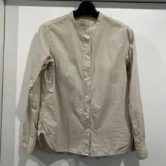 無印良品ベージュの長袖ノーカラーシャツ XS
