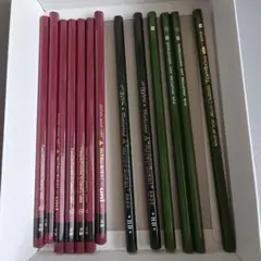 MITSUBISHI 9800 HB、UNI HB、Tombow8900 B鉛筆