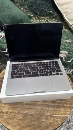 Apple MacBook Air M2 2022 13.6インチ シルバー
