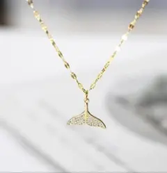 ホエールテールネックレス【ゴールド】