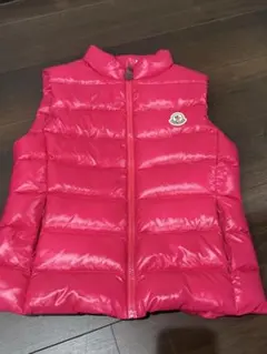 モンクレール　ダウンベスト