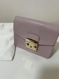 Furlaレザー フラップショルダーバッグ