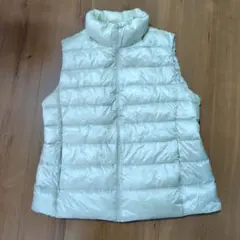 ユニクロ　ウルトラライトダウンベスト