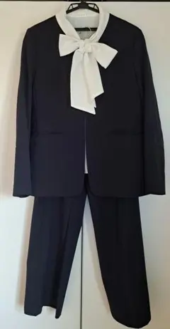 ウォッシャブルノーカラージャケット ネイビー スーツ