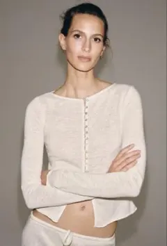 ラスティックボタンTシャツ　エクリュ　L ZARA完売商品