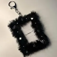 y2k トレカケースデコ ファー シルバー 星 リボン キーホルダー 黒