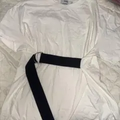 AZUL moussy ホワイト ベルト付き 半袖Tシャツ