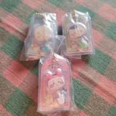 ちいかわ ミニチュアチョコチャーム くりまんじゅう&ラッコ&古本屋(カニ)