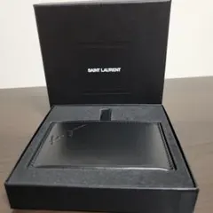 新品⭐サンローラン　レザーミラーケース　