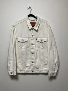 Levi's ホワイト デニムジャケット　RELAXED サイズM