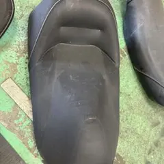 マジェスティ250C SG03Jノーマルシートのサムネイル