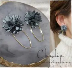 290＊２way スエードフラワー くすみブルー 華奢フープ