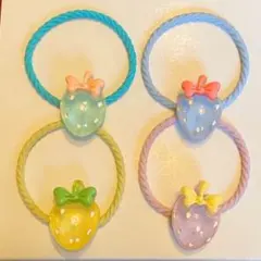 ヘアゴム　ヘアアクセサリー　いちご