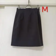 ブラックひざ丈スカート М