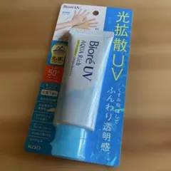 ビオレUVアクアリッチライトアップエッセンスのサムネイル