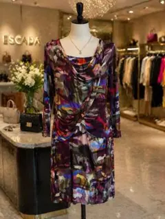 ESCADA ワンピース 38 ドレープ カシュクール風 タイト　美シルエット