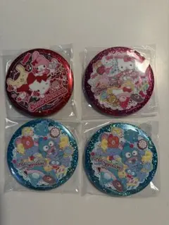 サンリオキャラクターズ　キラキラＢＩＧ缶バッジ　4つセット