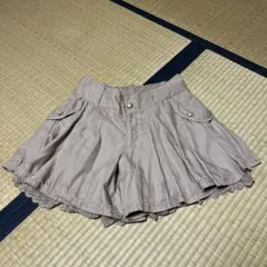 アクシーズファム キュロット ベージュ 裾レース ポケット2つ 後飾りポケット