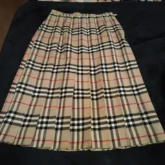 BURBERRY　バーバリー　ノバチェック　プリーツスカート