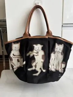 イアパピヨネ/ねこ刺繍ボストンバッグ - メルカリ