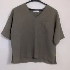ワールド　トップス　カーキのサムネイル