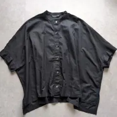 美品✨ ミズイロインド フレンチスリーブ ブラウス コットンリネン ブラックのサムネイル