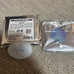 &TEAM Cafe YUMA アクリルバッジ 繋がるアクリルチャーム