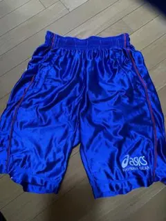 asics サッカー用ハーフパンツ 青　メンズM