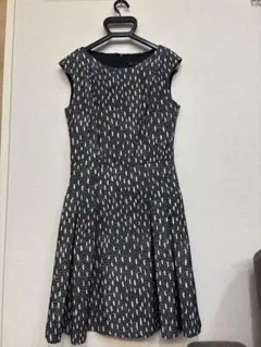 ZARA BASIC ノースリーブワンピース 総柄