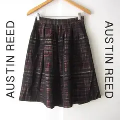 美品　AUSTIN REED／オースチンリード★　総柄　膝丈スカートのサムネイル
