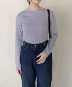 ドレープアシメネックリブニット