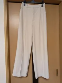 タックワイドパンツ S　アイボリー
