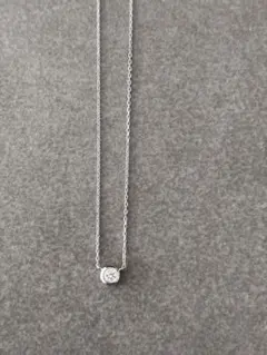 美品一粒ダイヤモンドネックレス