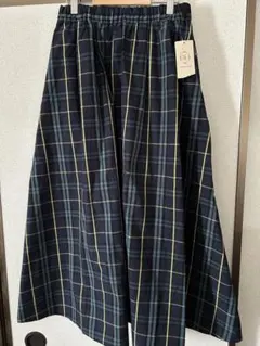 最終価格新品未使用サマンサモスモス　スカート