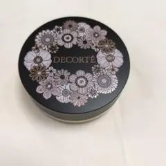 新品・未使用　DECORTE クリスマスコフレ2025ルースパウダー