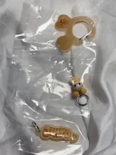 TWICE LOVELYS アクリル　カラビナ　フロッキー　マスコット　ジヒョ