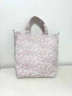 リバティ　ハンドメイド　大きめ　トートバッグ