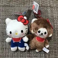 モンチッチ　ハローキティ　おそろいアクリルチャーム付きマスコット