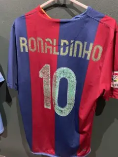 ロナウジーニョ バルセロナ ユニフォーム