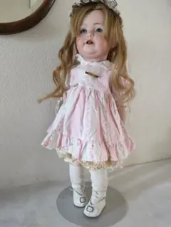 ケストナークローズドマウスオールビスクドール　リプロ　イギリス手編みのうさぎ服 2025年最新】ケストナー ビスクドールの人気アイテム - メルカリ