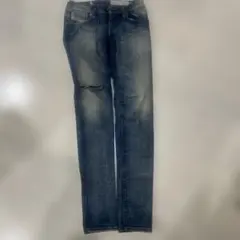 DIESEL ダークブルースキニーデニム