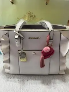 ＆Chouette フリルトートバッグ ホワイト