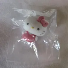 キティちゃん　ふわふわフロッキードール　フィギュア