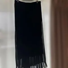 黒 プリーツロングスカート　ユニクロ