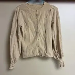 ベージュ 長袖カーディガン パフスリーブ